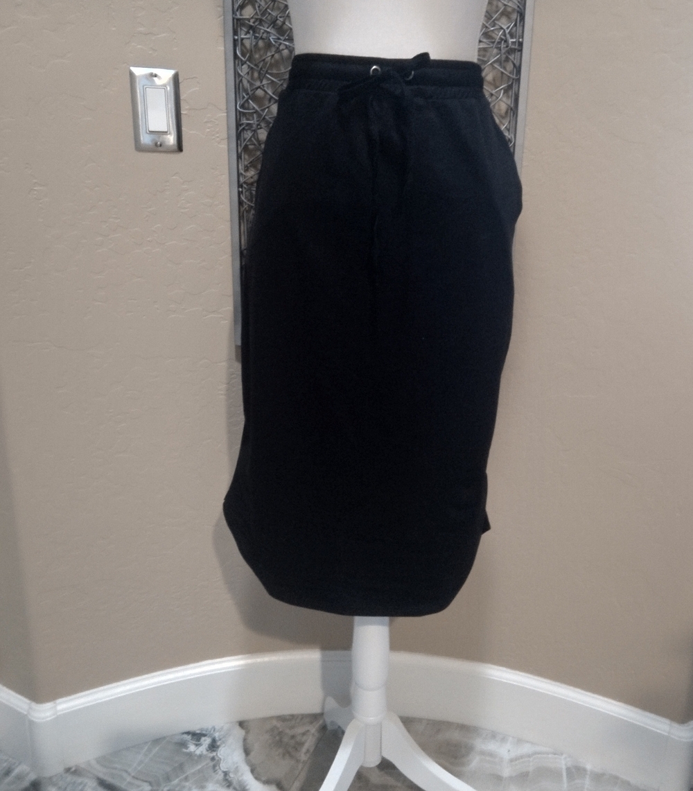 Bobeau Black Drawstring Knit Midi Skirt